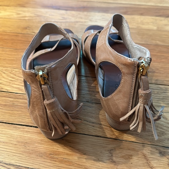 Matt Bernson Shoes, size 9 medium, tan - Picture 2 of 4